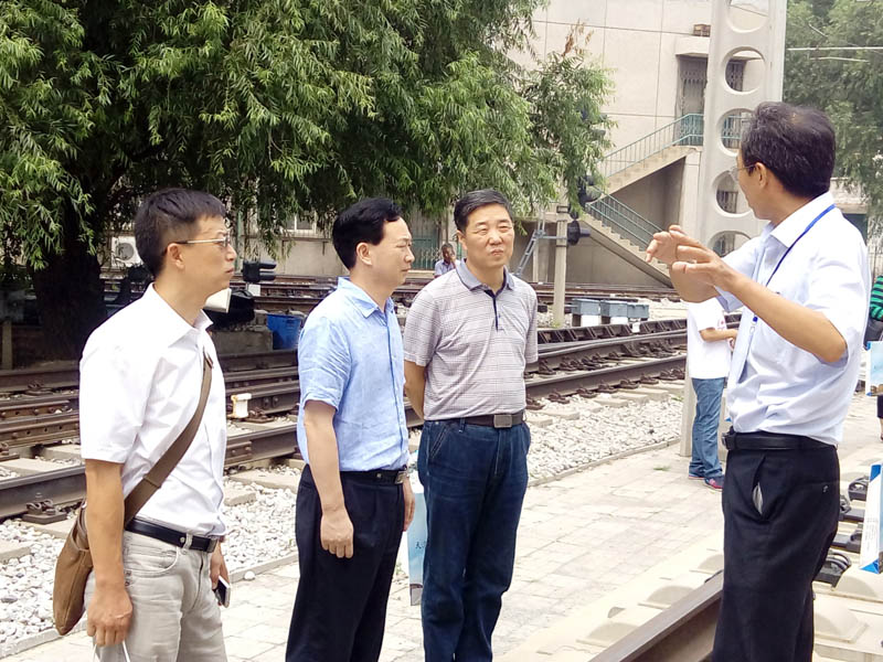 参观实训基地.jpg