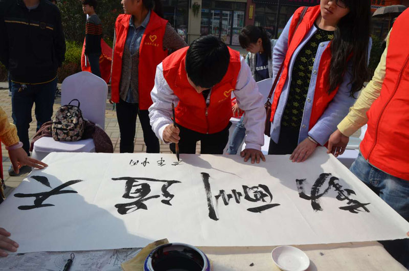 万达广场.jpg