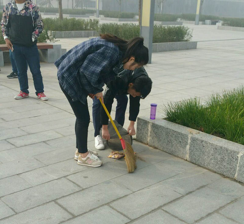 QQ图片20161104130301.jpg